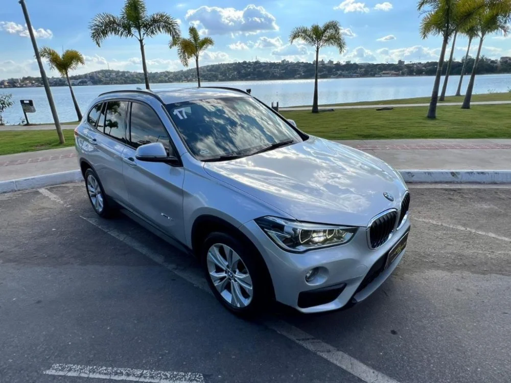 BMW X1 SDRIVE 20i X-Line 2.0 TB Active Flex